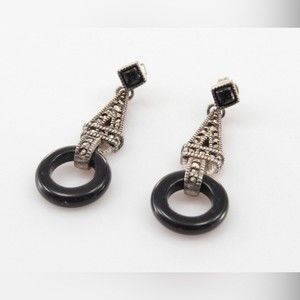 Onyx and Marcasite dangle earrings in Sterling silver